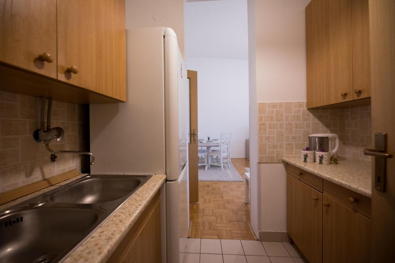 Apartman Ana Apartamento Osijek Exterior foto